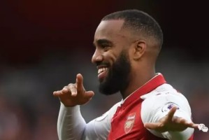  洛里昂核心转会英超在即，转会费创队史新高  