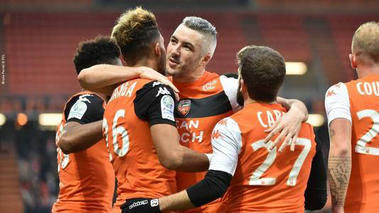  洛里昂主场战平尼斯止住连败颓势